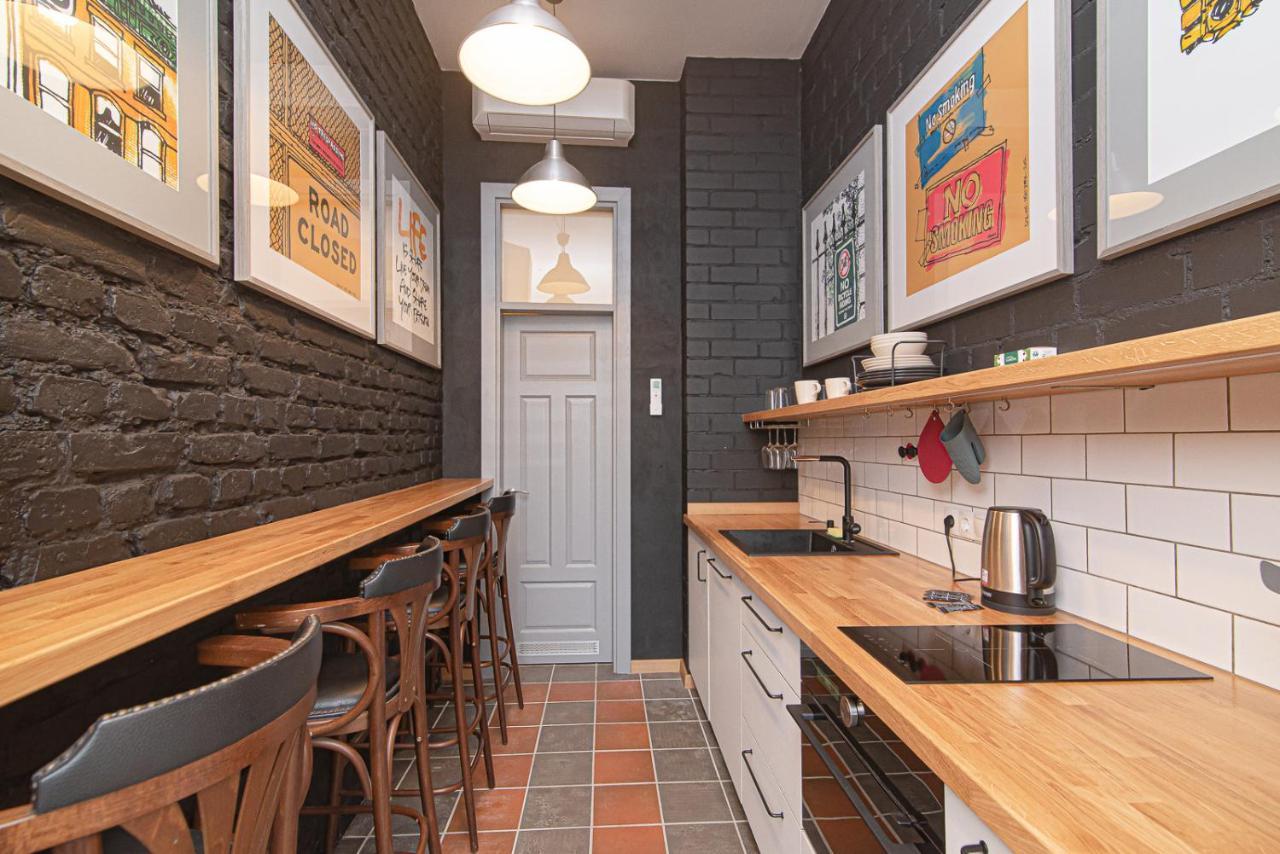 Modern Vilnius Old Town Apartment With Free Parking Bagian luar foto