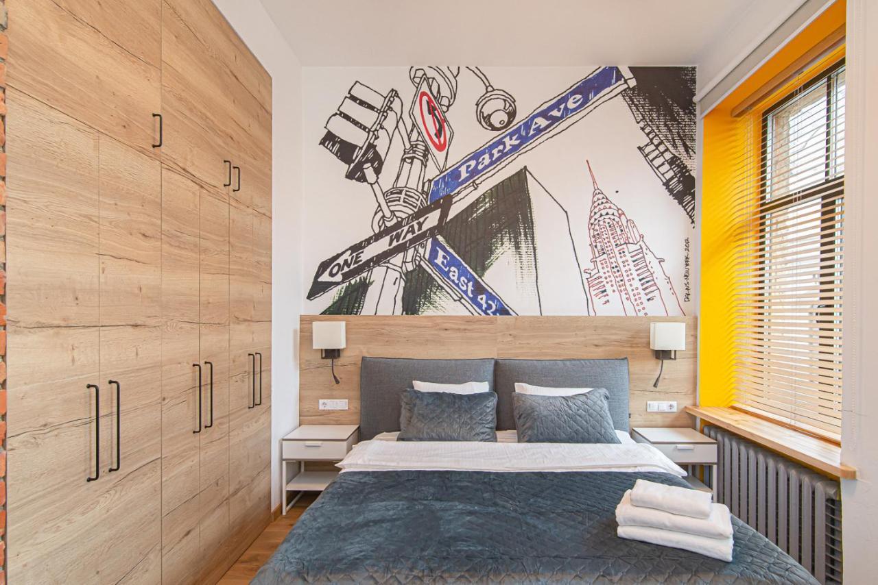 Modern Vilnius Old Town Apartment With Free Parking Bagian luar foto